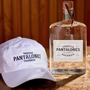 Pantalones Tequila Blanco & Dad Hat in White
